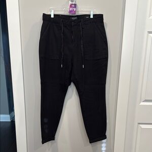 Judy Blue Black Straight Leg Jeans